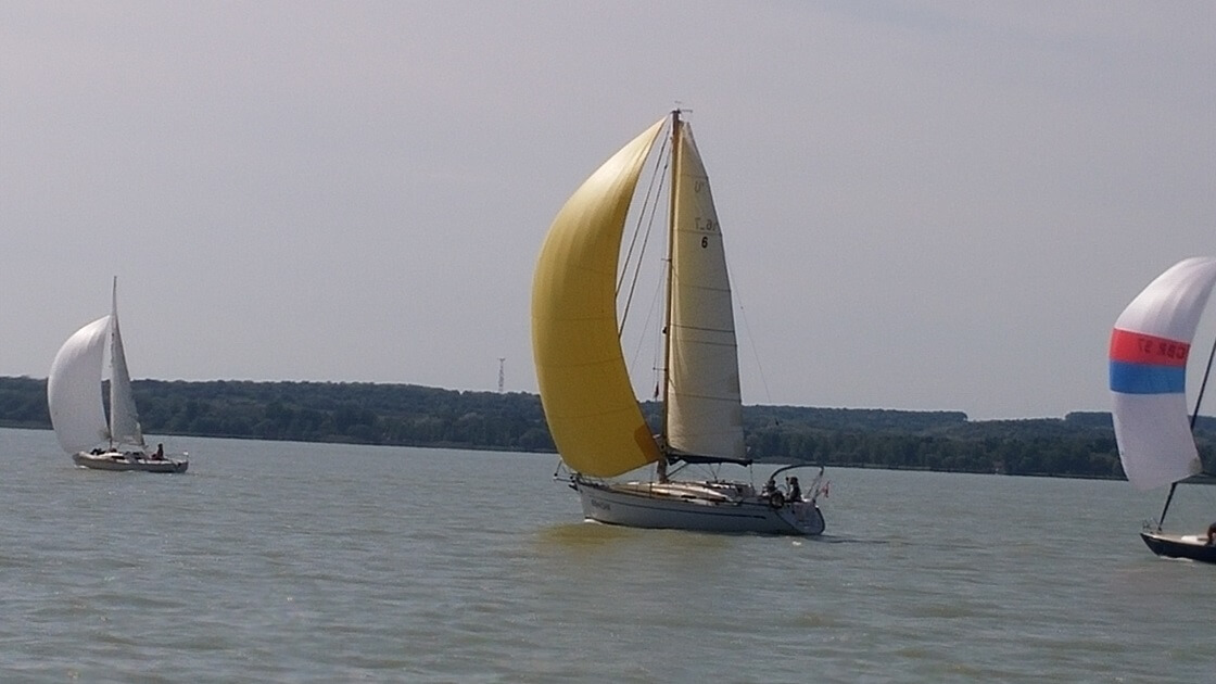 Pünkösdi Regatta versenyutasítás